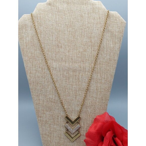 Long Gold Tone J. Crew Chevron Rhinestone Pendant Necklace 32" Rolo Chain - Picture 5 of 8